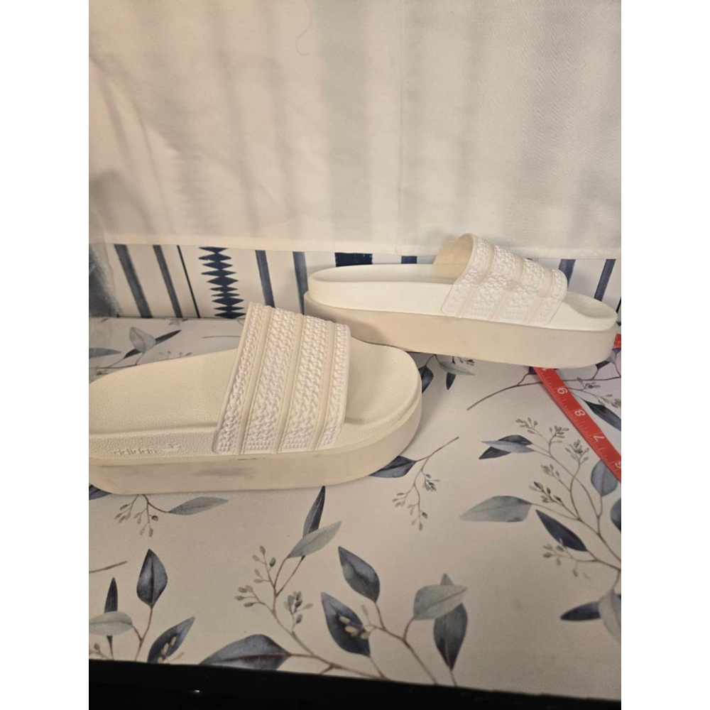Women's Adidas White Adilette Platform Slides Size 8 - Picture 2 of 12